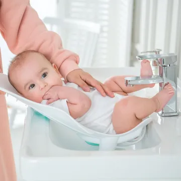 Podpora pre detské kúpanie - BabyCleanse